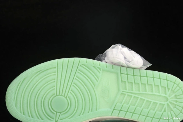 Bmlin Air Island 1 Low Jordan CQ9828-131 Green 0819